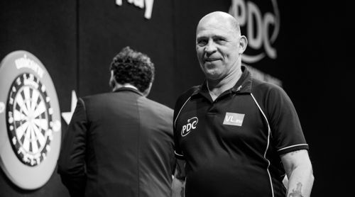 Russ Bray ist in Hamburg einer der Caller des European Darts Matchplay 2017