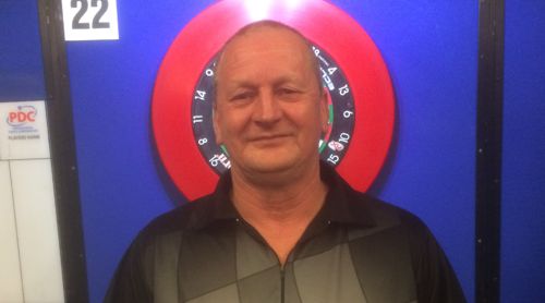 Eddie Dootson gewinnt die PDC Tour-Karte am ersten Spieltag der Q-School