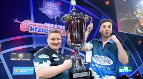 Dartspieler Komparse für Jan-Josef Liefers gesucht Dartspieler Komparse für Jan-Josef Liefers gesucht