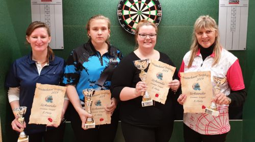 Melanie Kunze, Suzan Atas, Lena Zollikofer, Bärbel Holst