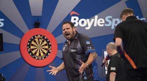 Adrian Lewis bezwingt Jim Williams im Grand Slam