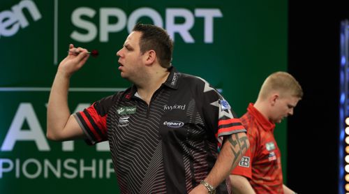 Adrian Lewis präsentierte sich gegen Mike de Decker in alter Form