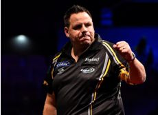 Adrian Lewis bezwingt den Weltmeister