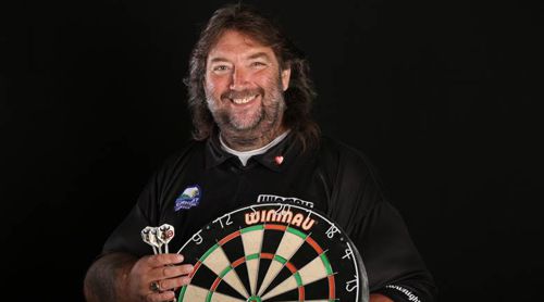 Andy Fordham mit Winmau Dartboard