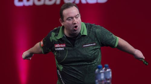 Brendan Dolan wirft den Weltmeister raus