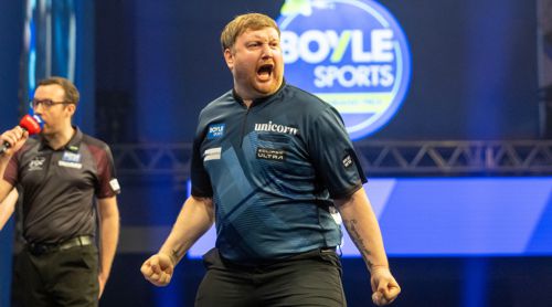 Cameron Menzies 3:1 Rob Cross