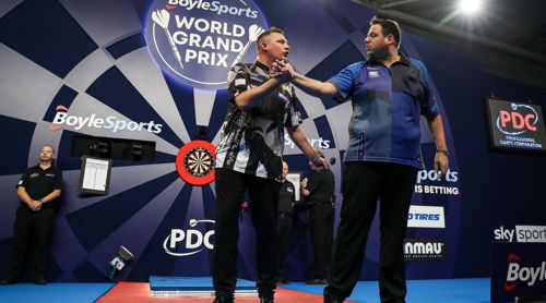 Chris Dobey 3:2 Adrian Lewis