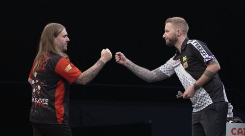Danny Noppert und Ryan Searle bei der EM
