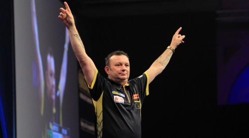 Darren Webster gelang bei der PDC Darts WM 2015 die Sensation, als er Simon Whitlock aus dem Turnier warf