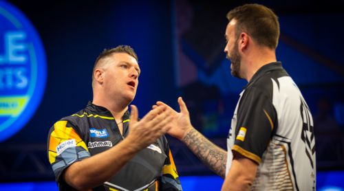 Daryl Gurney 2:0 Ross Smith
