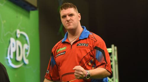 Daryl Gurney freut sich über einen Sieg