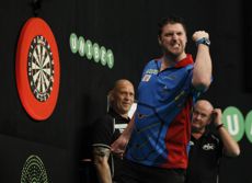 Daryl Gurney beendet den Traum von Mensur Suljovic in der ersten Runde des Grand Prix