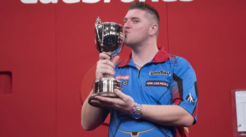 Daryl Gurney holt Players Championship Finals