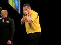 Dave Chisnall vergab drei Matchdarts zum Einzug ins Finale der Premier League Darts