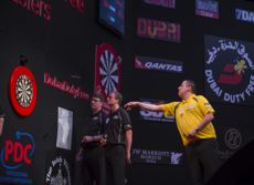 Dave Chisnall Dart Technik Fotografie