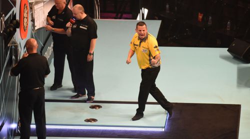 Dave Chisnall von oben fotografiert