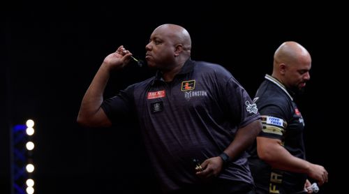 Leonard Gates 6:4 Devon Petersen