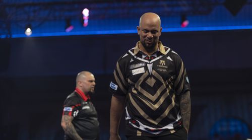 Raymond Smith 3:0 Devon Petersen