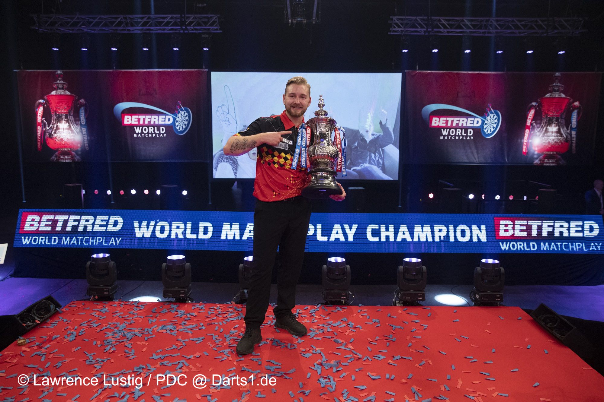 Van den Bergh gewinnt das World Matchplay 2020