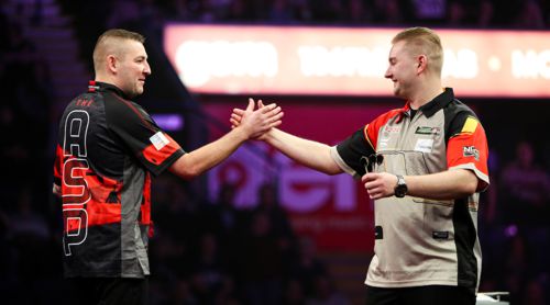 Dimitri Van den Bergh 6:4 Nathan Aspinall