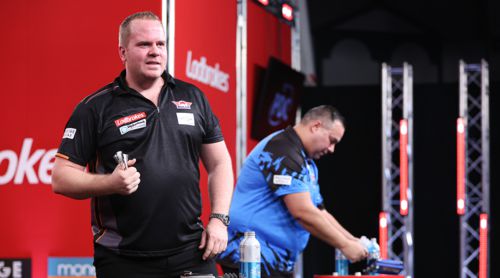 Dirk van Duijvenbode 10:5 Jermaine Wattimena