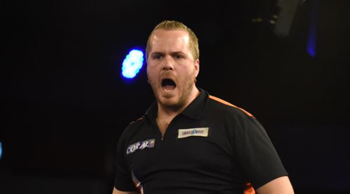 Dirk van Duijvenbode zieht in die vierte Runde der UK Open 2018 ein