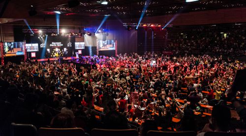 3000 Dartfans in der Saarlandhalle