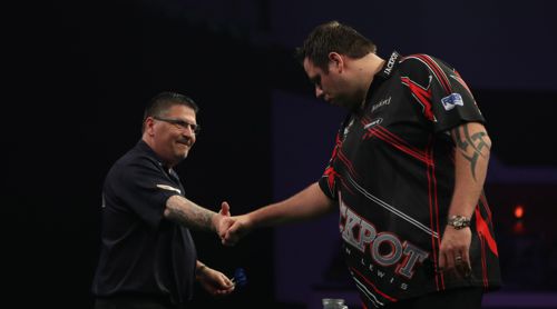 Gary Anderson besiegt Adrian Lewis am neunten Spieltag der Premier League Darts