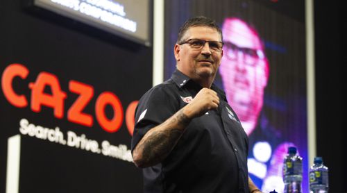 Gary Anderson mit der Pose des Siegers