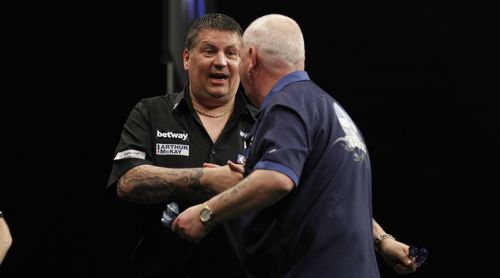 Gary Anderson lässt seinem Landsmann Robert Thornton keine Chance