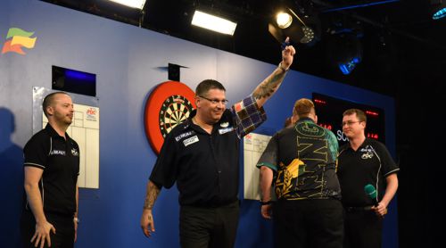 Gary Anderson besiegte Corey Cadby im Finale der UK Open 2018