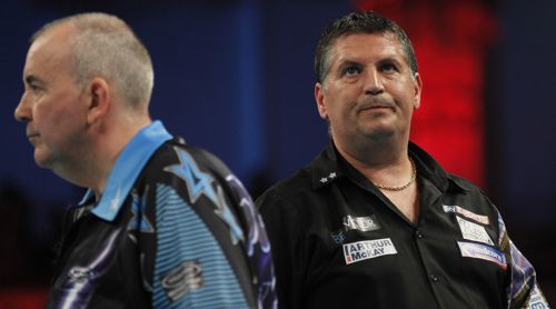 Weltmeister Gary Anderson reichte eine durchschnittliche Leistung gegen Phil Taylor nicht, um ihn zu besiegen