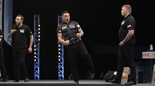 Gerwyn Price und Adam Gawlas