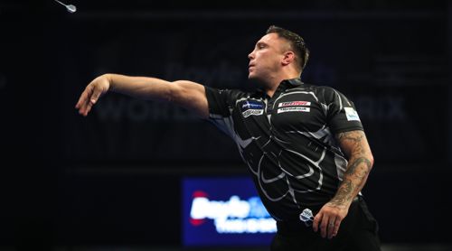 Gerwyn Price mit perfekter Technik