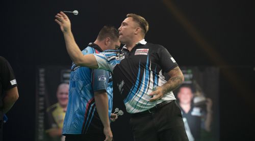 Gerwyn Price holt gegen Daryl Gurney nur einen Punkt