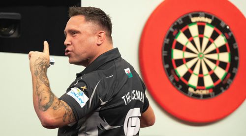 Gerwyn Price imitiert Jonny Clayton