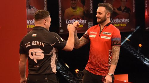 Weltmeister Gerwyn Price besiegt Joe Cullen