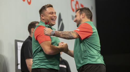 Gerwyn Price und Jonny Clayton sind dicke Freunde