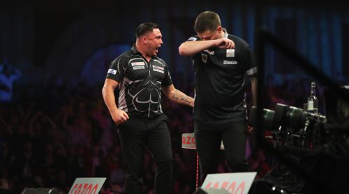 Gerwyn Price bringt Luke Woodhouse zu weinen