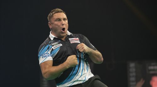 Gerwyn Price in Schräglage