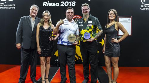 Gerwyn Price und Simon Whitlock