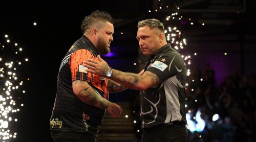 Gerwyn Price gratuliert Michael Smith