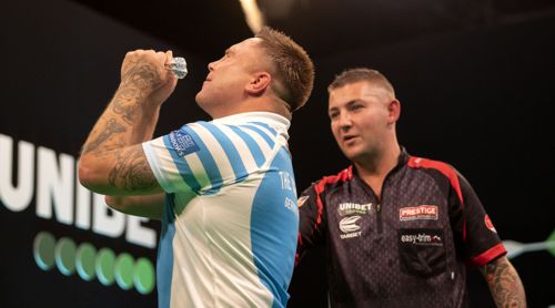 Gerwyn Price bedankt sich beim lieben Gott für seine eigene Leistung