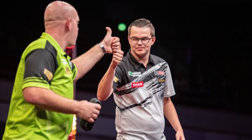 Gian van Veen 10:6 Michael van Gerwen