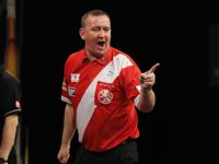 Glen Durrant lieferte sich mit Raymond van Barnveld ein Duell auf höchstem Niveau