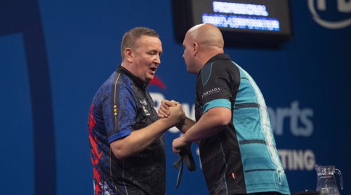 Glen Durrant setzt sich im Duell der Weltmeister gegen Rob Cross durch