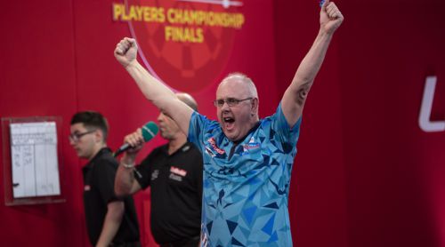 Ian White zieht in das Halbfinale des Players Championship ein