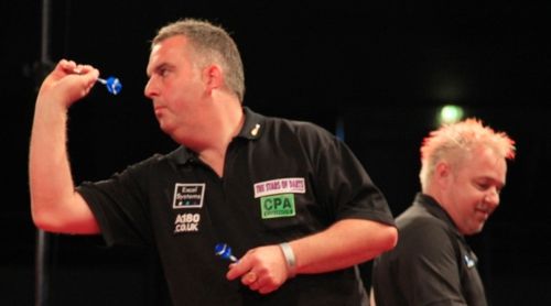 Peter Wright und James Richardson James Richardson und Peter Wright bei den Austrian Darts Open 2012