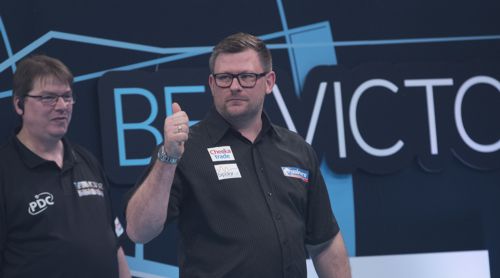 James Wade startet erfolgreich in die Saison 2019