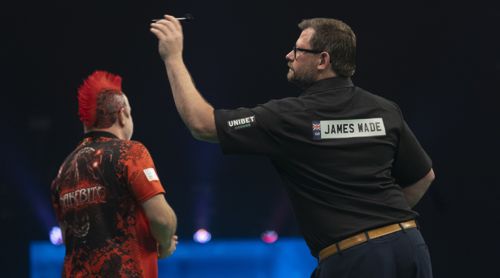 James Wade unterliegt Peter Wright